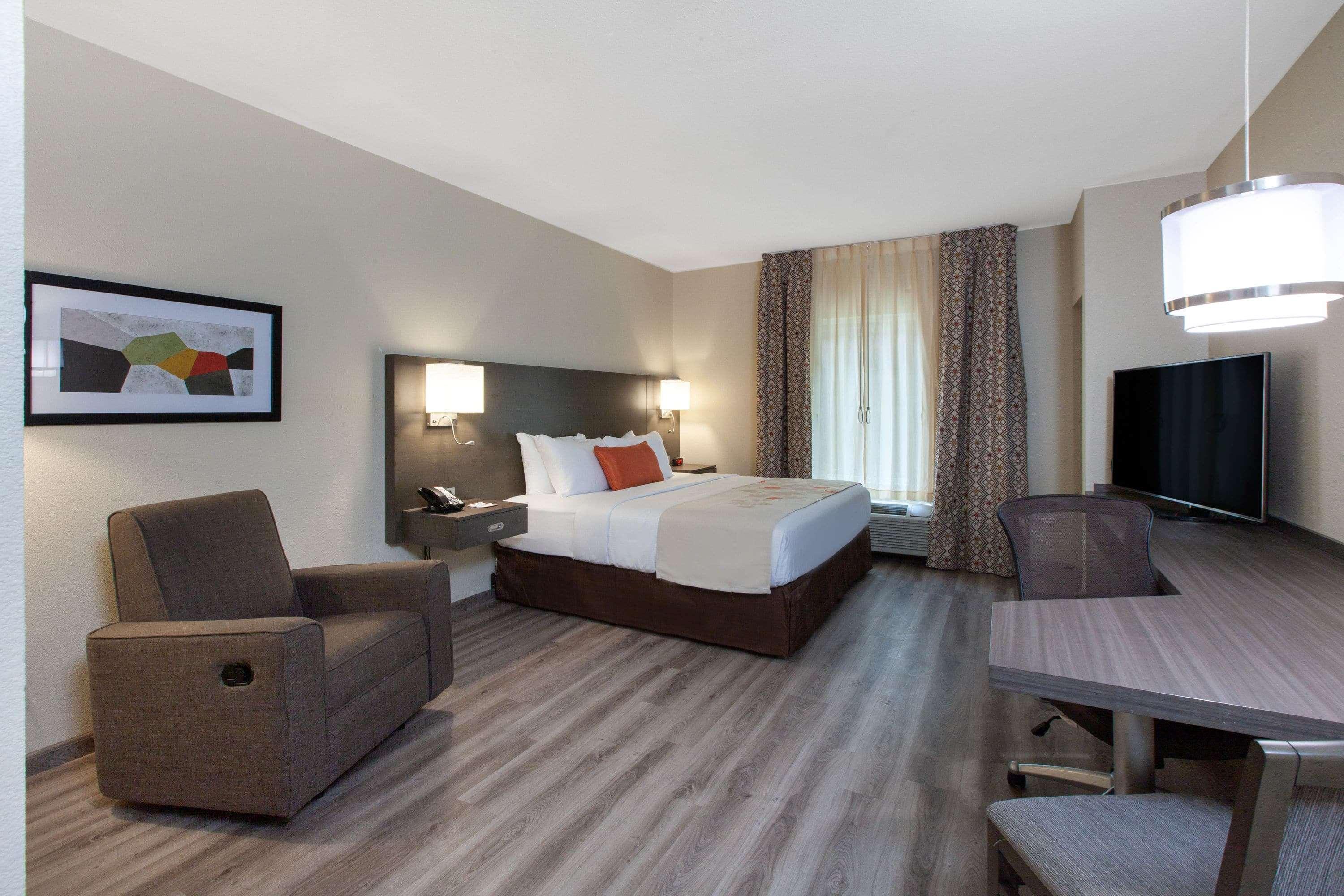 Hawthorn Extended Stay By Wyndham Odessa Bagian luar foto