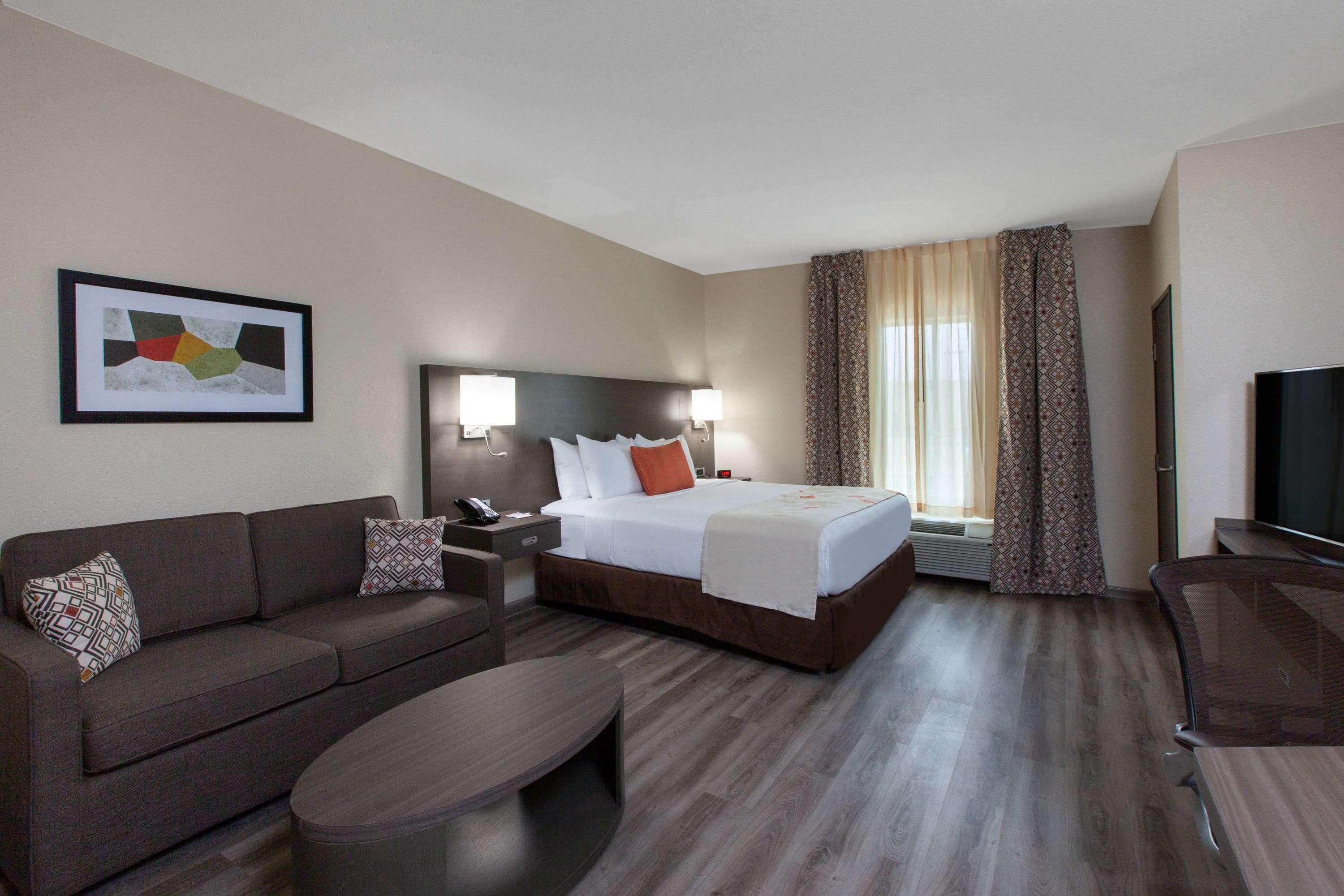 Hawthorn Extended Stay By Wyndham Odessa Bagian luar foto