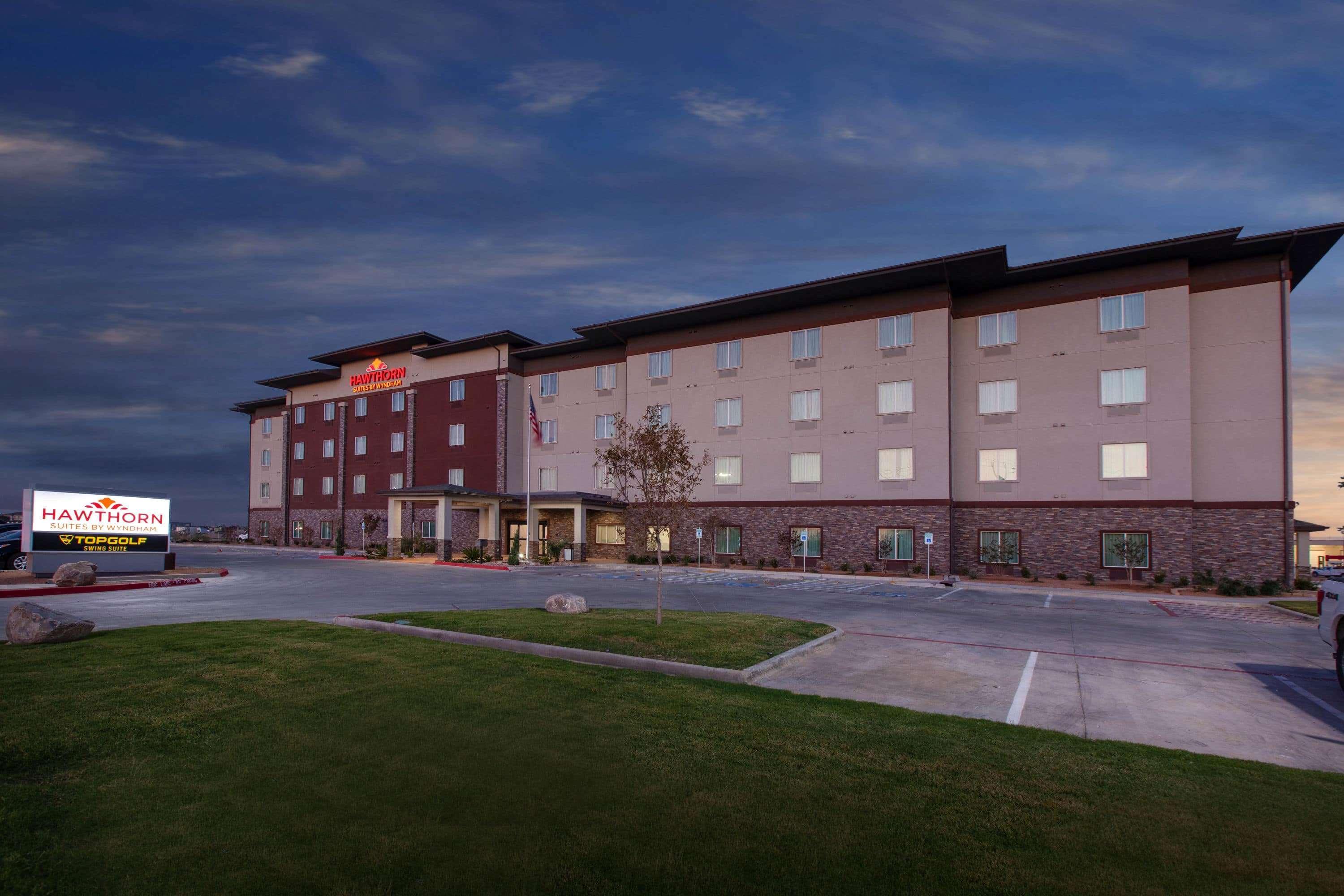 Hawthorn Extended Stay By Wyndham Odessa Bagian luar foto
